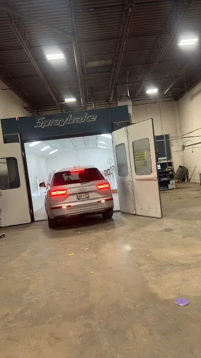 Cleveland Collision & Customs 0
