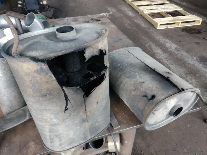 Heavy Duty Muffler 6