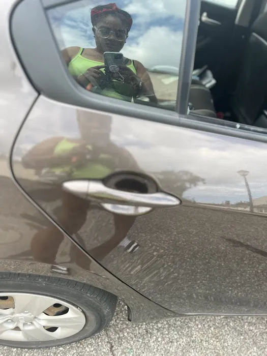 Defender Auto Glass - Elyria 3