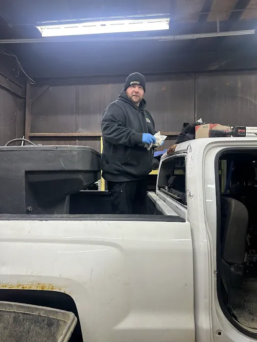 Defender Auto Glass - Elyria 6