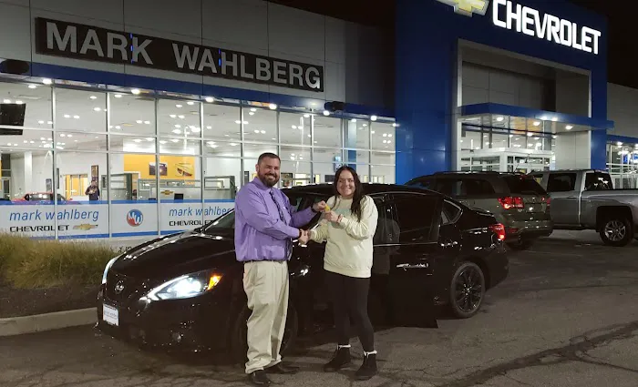 Mark Wahlberg Chevrolet of Avon Service Center 2