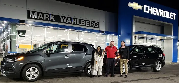 Mark Wahlberg Chevrolet of Avon Service Center 6