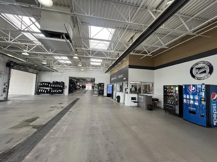 Service Center - Joyce Buick GMC 3