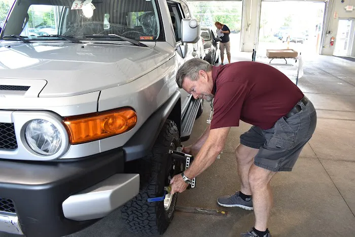Westside Toyota Service Center 3