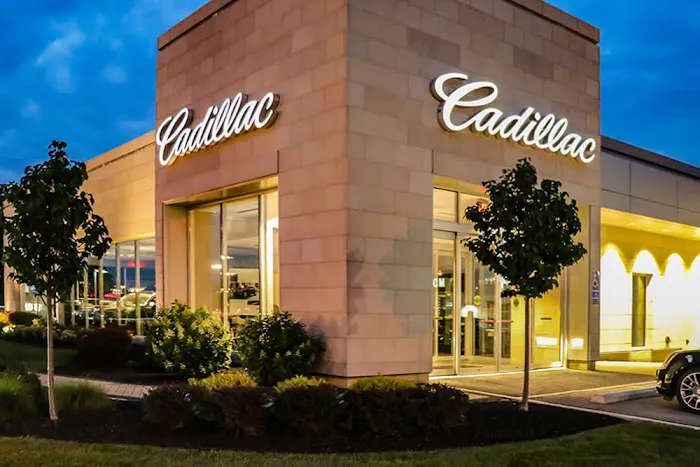 Service Center - Morris Cadillac 2