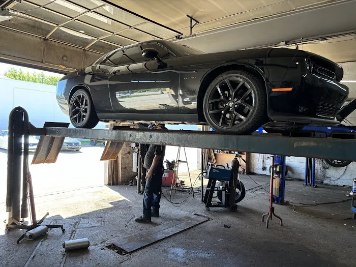 Mogo Auto Services - Westside Discount Mufflers 6