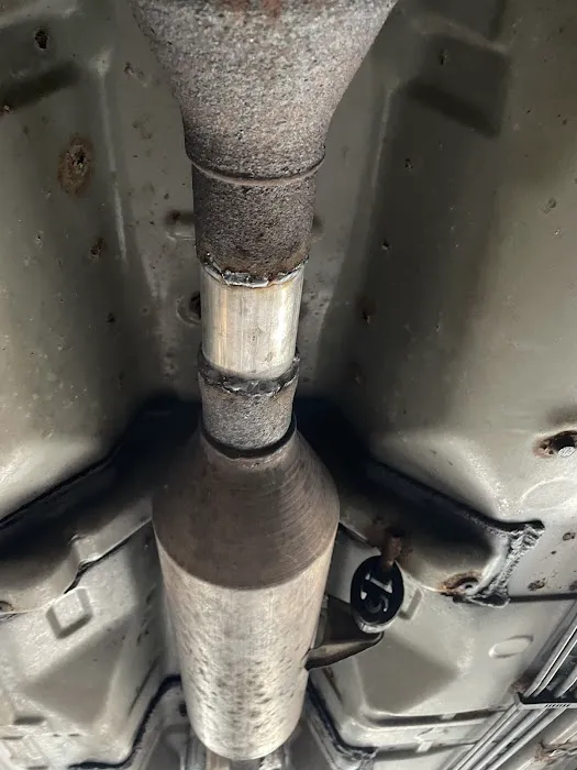 Mogo Auto Services - Westside Discount Mufflers 8