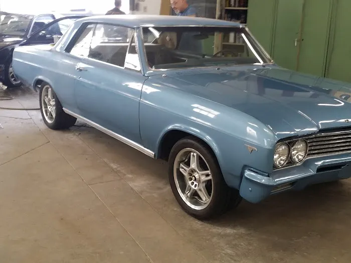 DC Auto Body 1