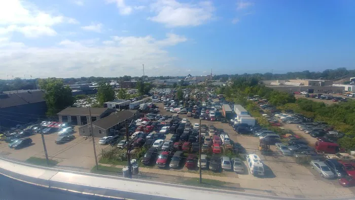 Bizarro's Erie Auto Salvage and Towing 1