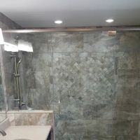 Hollabaugh Glass & Mirror