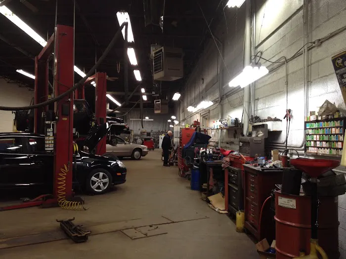Lossie's Auto Service 5