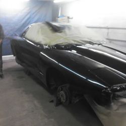 Modern Classics Auto Body LLC ico