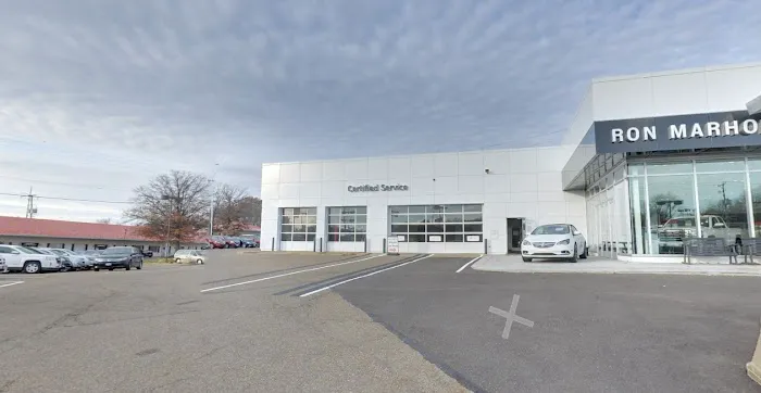 Ron Marhofer Buick GMC: Service 4