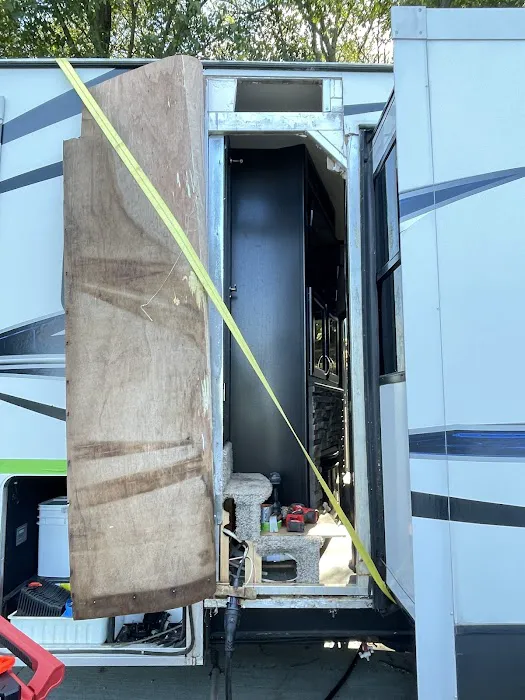 The RV Surgeon - Mobile RV & Camper Repair 1