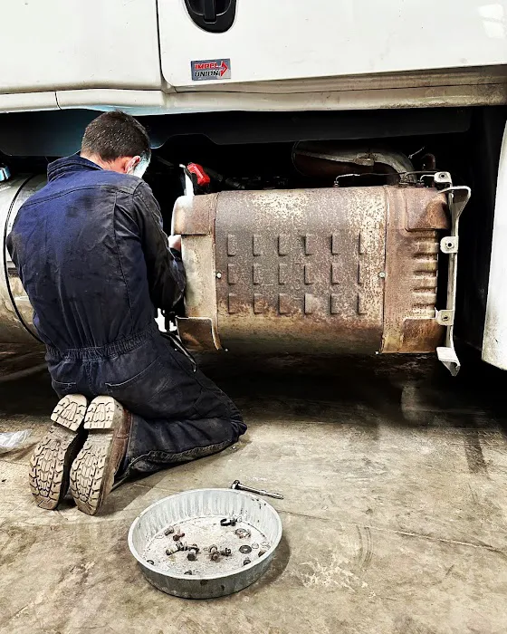 DPF Discounter / Diesel Emissions Specialists (DPF Cleaning) 4