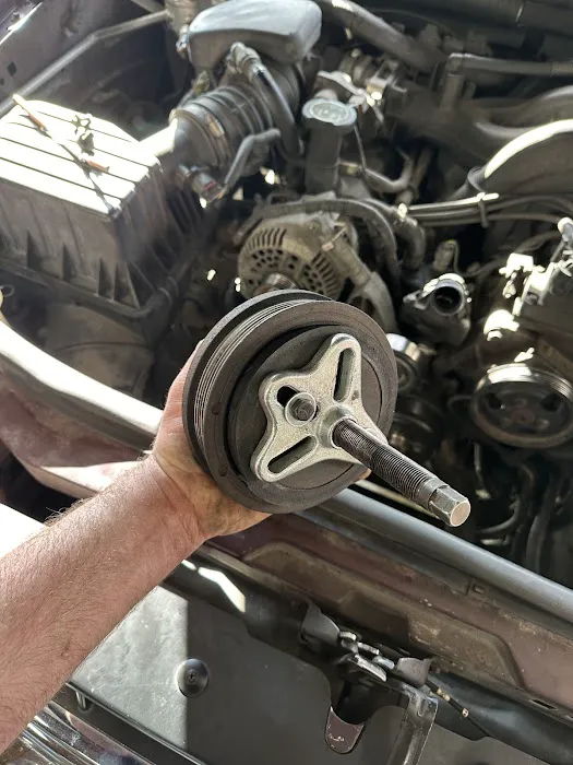 Morris Mobile Repair & Garage 9