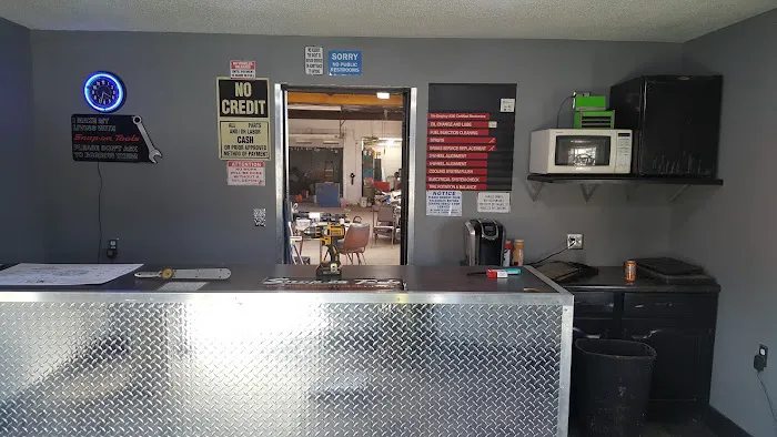 THE SHOP body and service 6