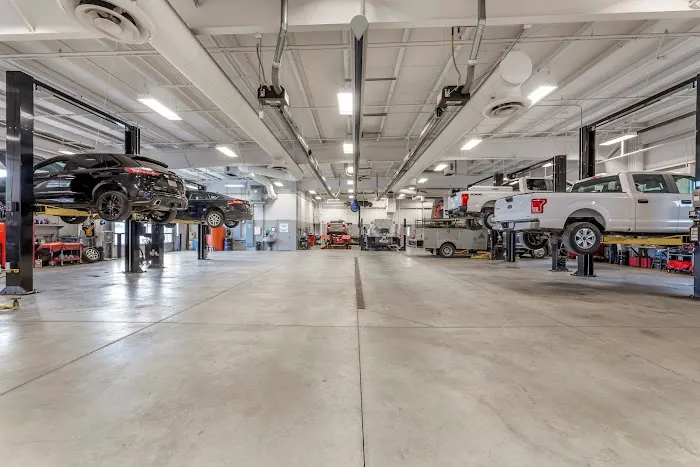 Loudon Motors Ford, LLC Service 4