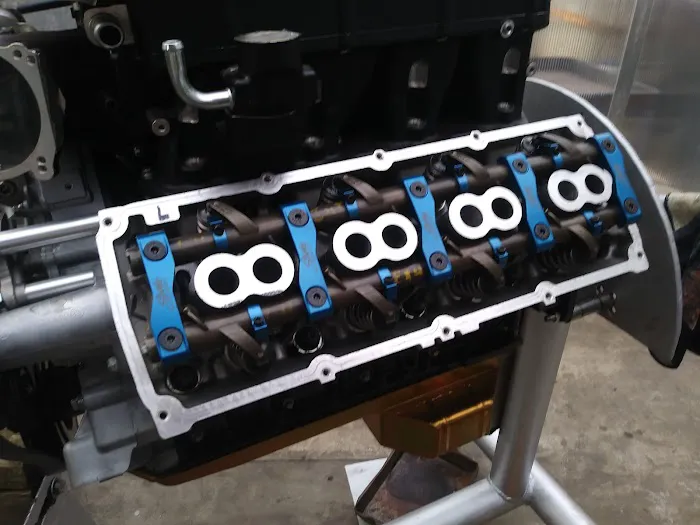 Motor Heads 1