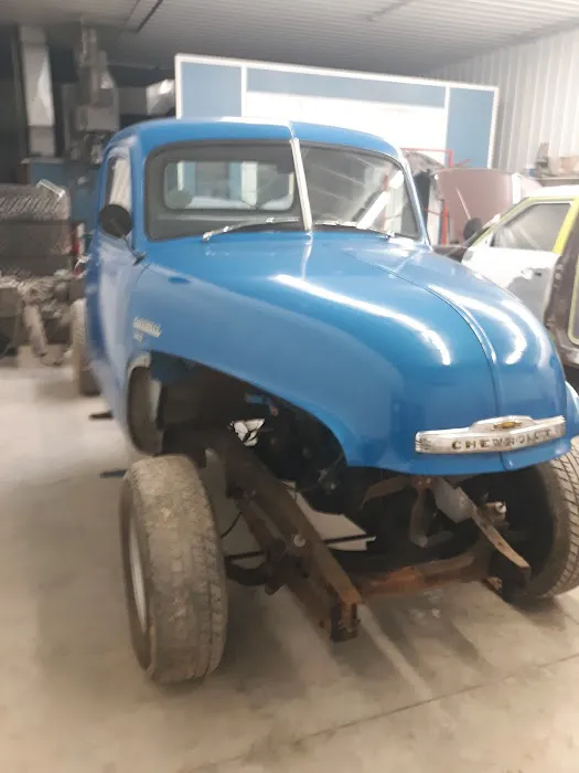 Finishline Auto Body 1