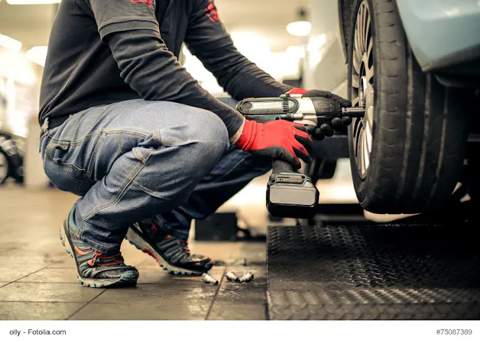 Holmes Tire LLC 4