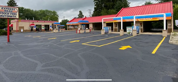 Express Lube & Auto Wash 3