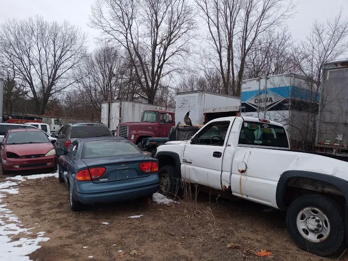 Howard & Sons Towing & Salvage 3