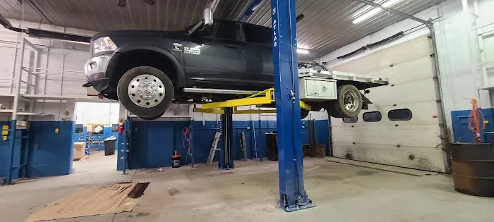 The Pit Stop Auto Care LLC 3