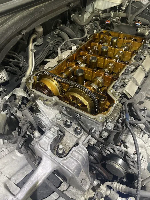 J&T AUTO SERVICE 4