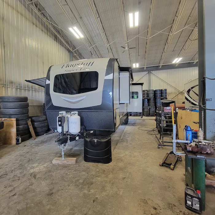 Heavy Truck & Equipment Repair 6