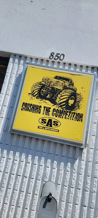 SAS Tire and Auto Technet Professionals 2