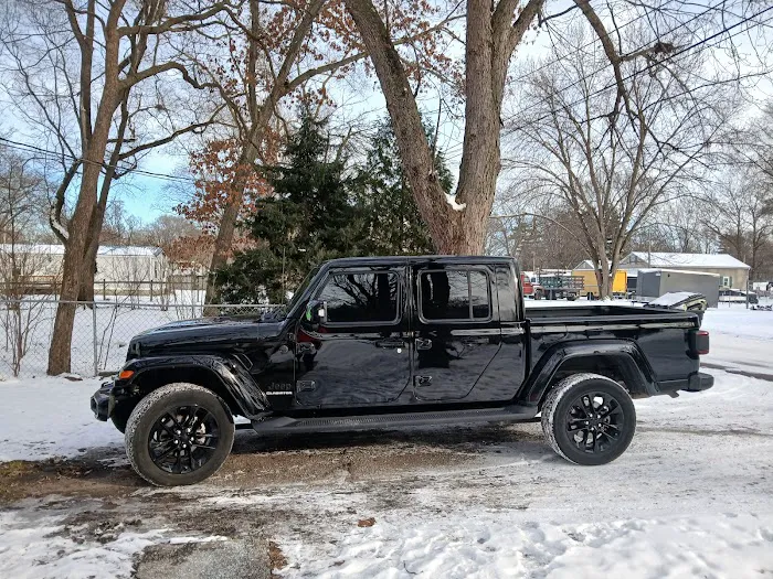 Lochmandy Collision Center 1