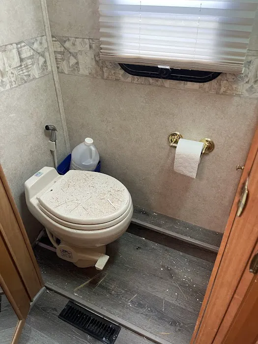 Custom RV Repair 2