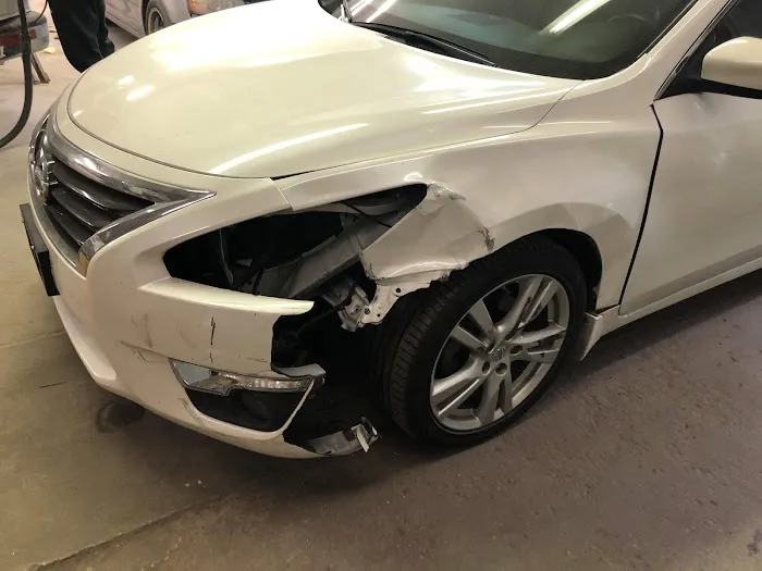 Rick's Auto Body Shop 8