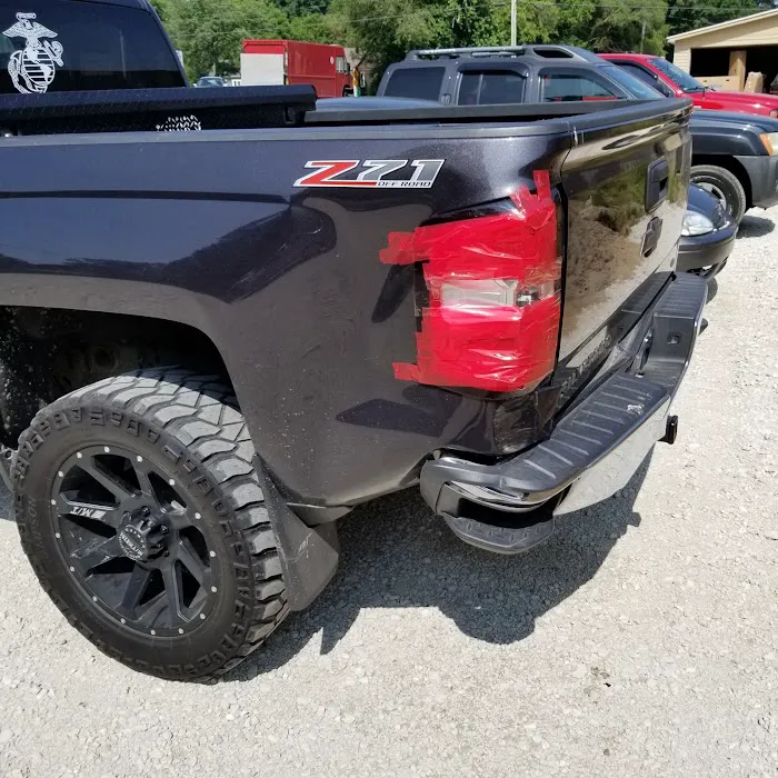 Rick's Auto Body Shop 4