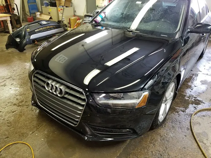 Rick's Auto Body Shop 6