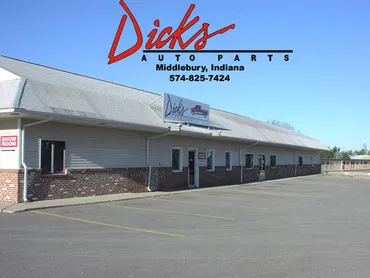Dick's Auto Parts 0