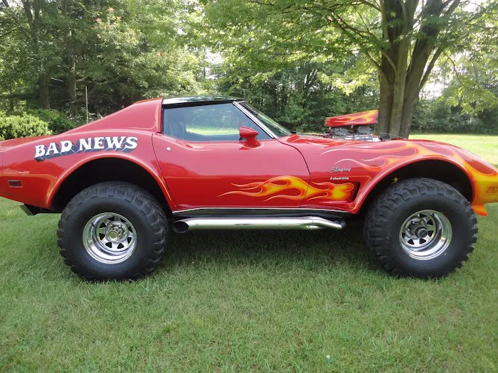 Bobby Smith's Corvette Shop 8