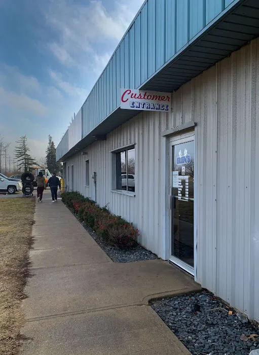 Glen's Car & Truck Parts 2