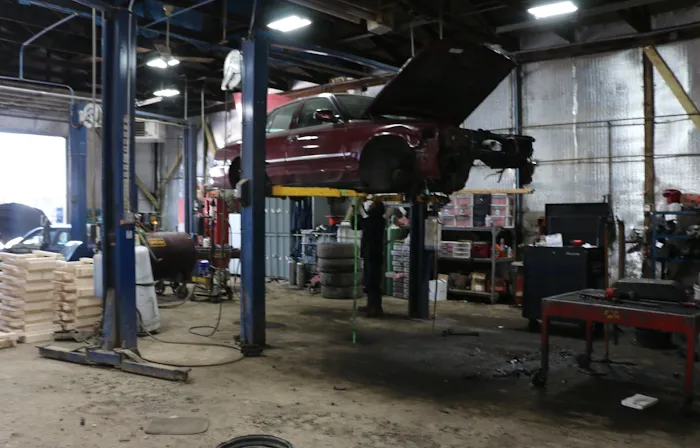 Holbrook Auto Parts Brownstown 7