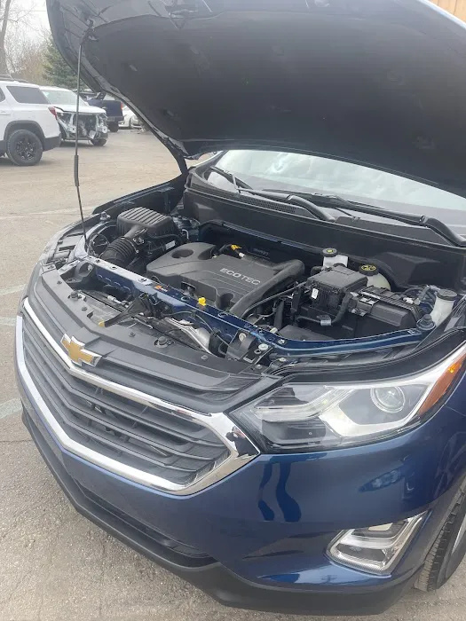 H & H Auto Collision 4