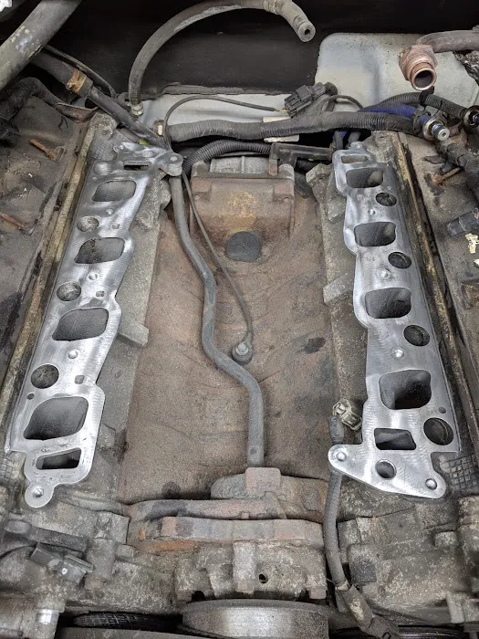 SAM'S AUTOMOTIVE 6