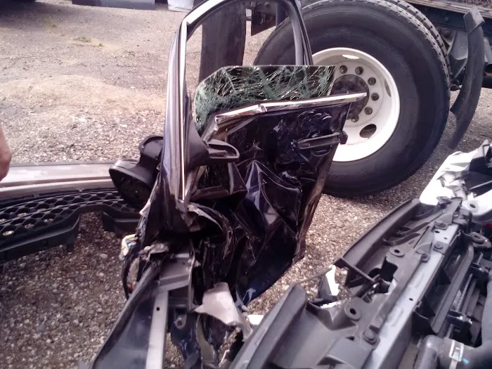 Craig's Collision Center 1