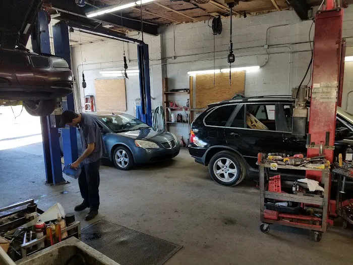 Swift Motors Holt LLC 0