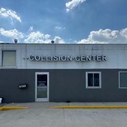 Stillwell Ford Collision ico