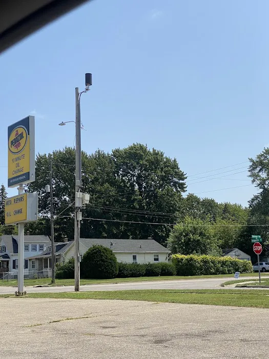 Pennzoil oil change ,repair center 6