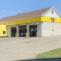 Pennzoil oil change ,repair center