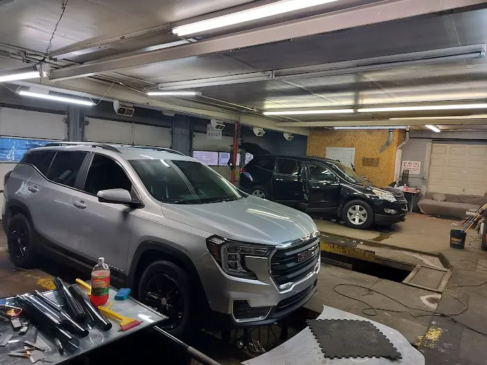 Q-Tint Window Tinting 4