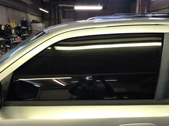 Q-Tint Window Tinting 5
