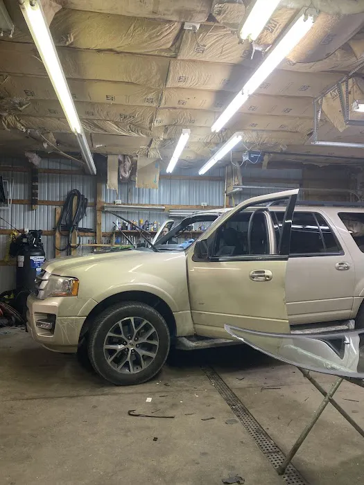 Dave's Auto Glass 1